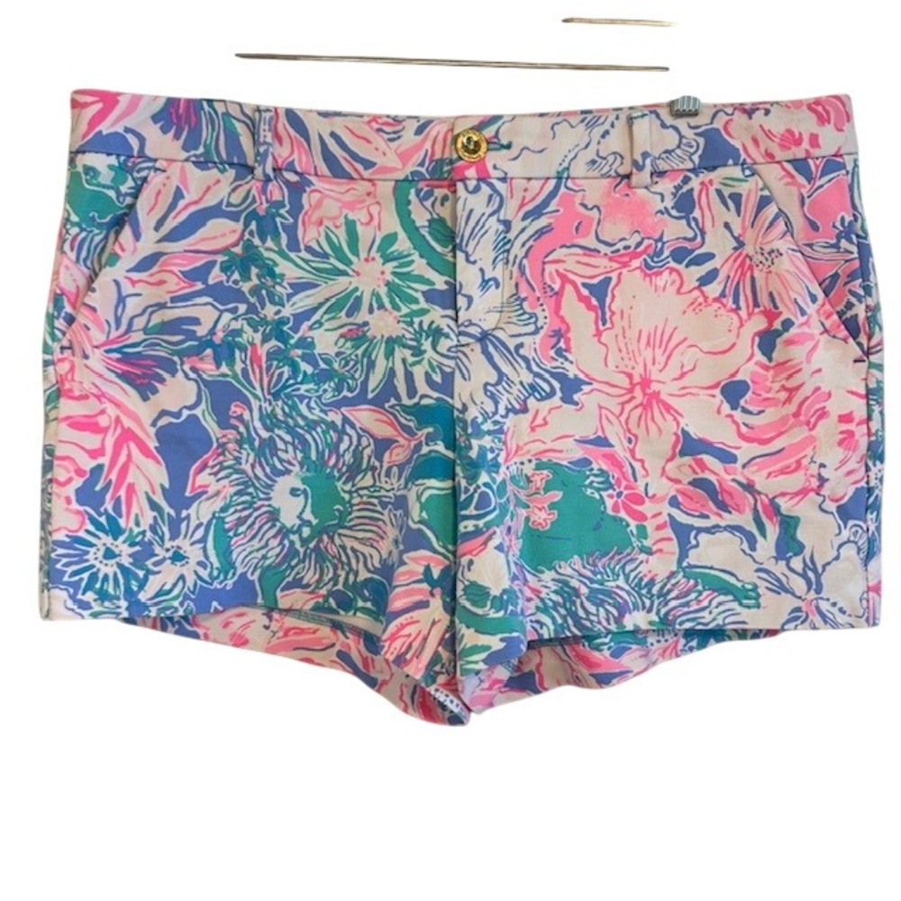 Lilly Pulitzer Multicolor Floral Print Shorts in Pink, Blue & Green